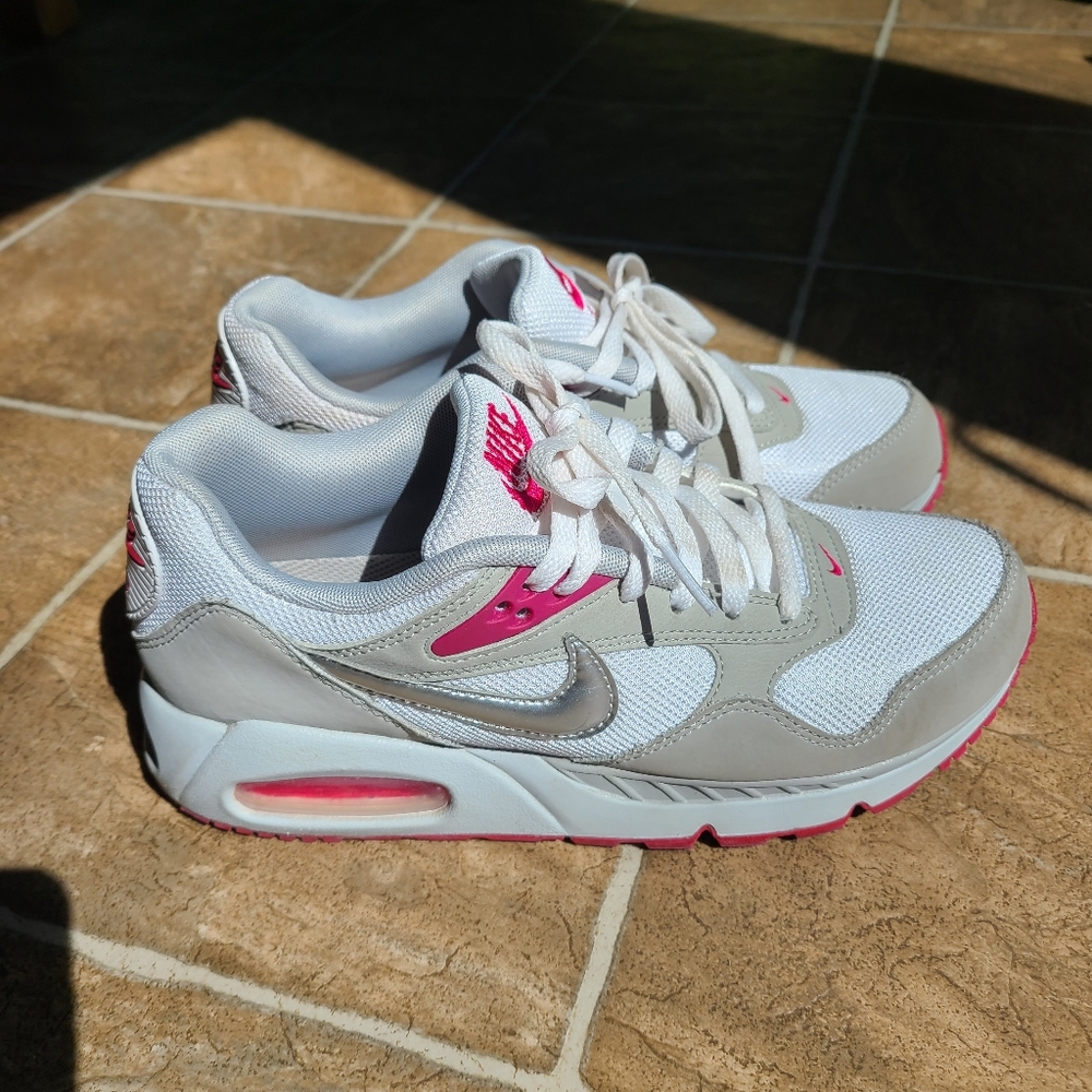 Nike Air Max Correlate